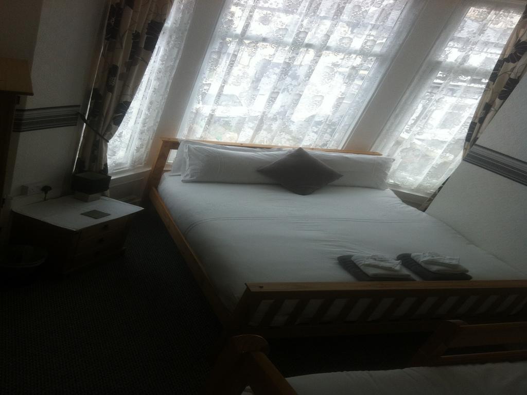 Deneside Guest House Blackpool Oda fotoğraf