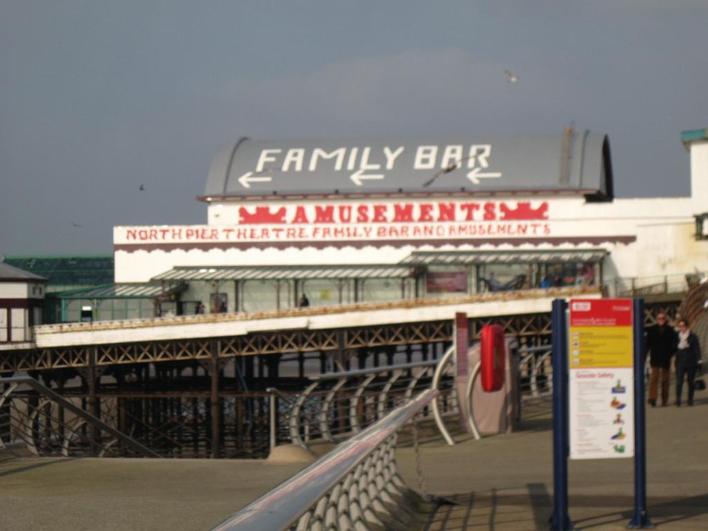 Deneside Guest House Blackpool Dış mekan fotoğraf